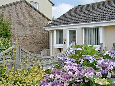Pebbles Villa Seaton Ruang foto